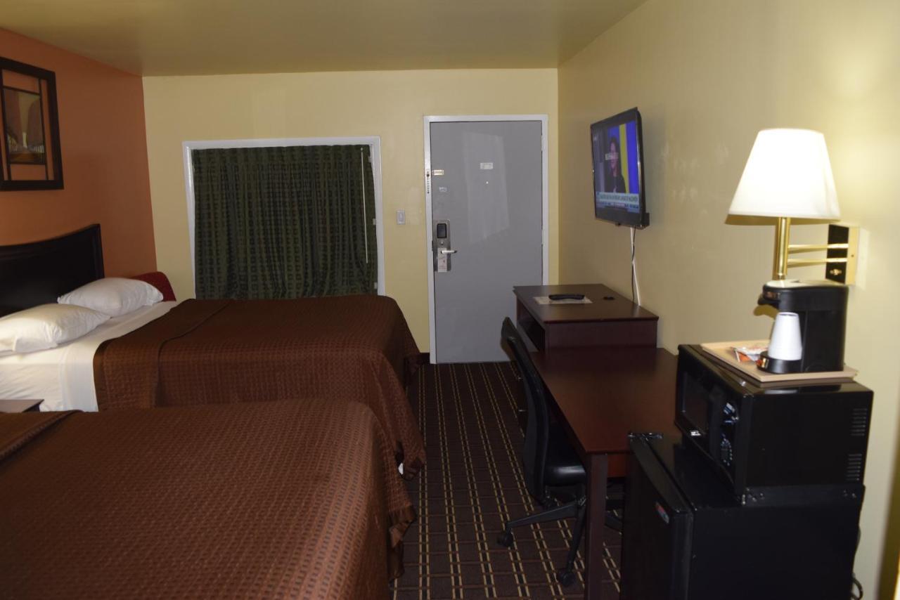 White Oaks Motel Pennsville/Carneys Point Экстерьер фото